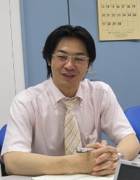 THK小片様